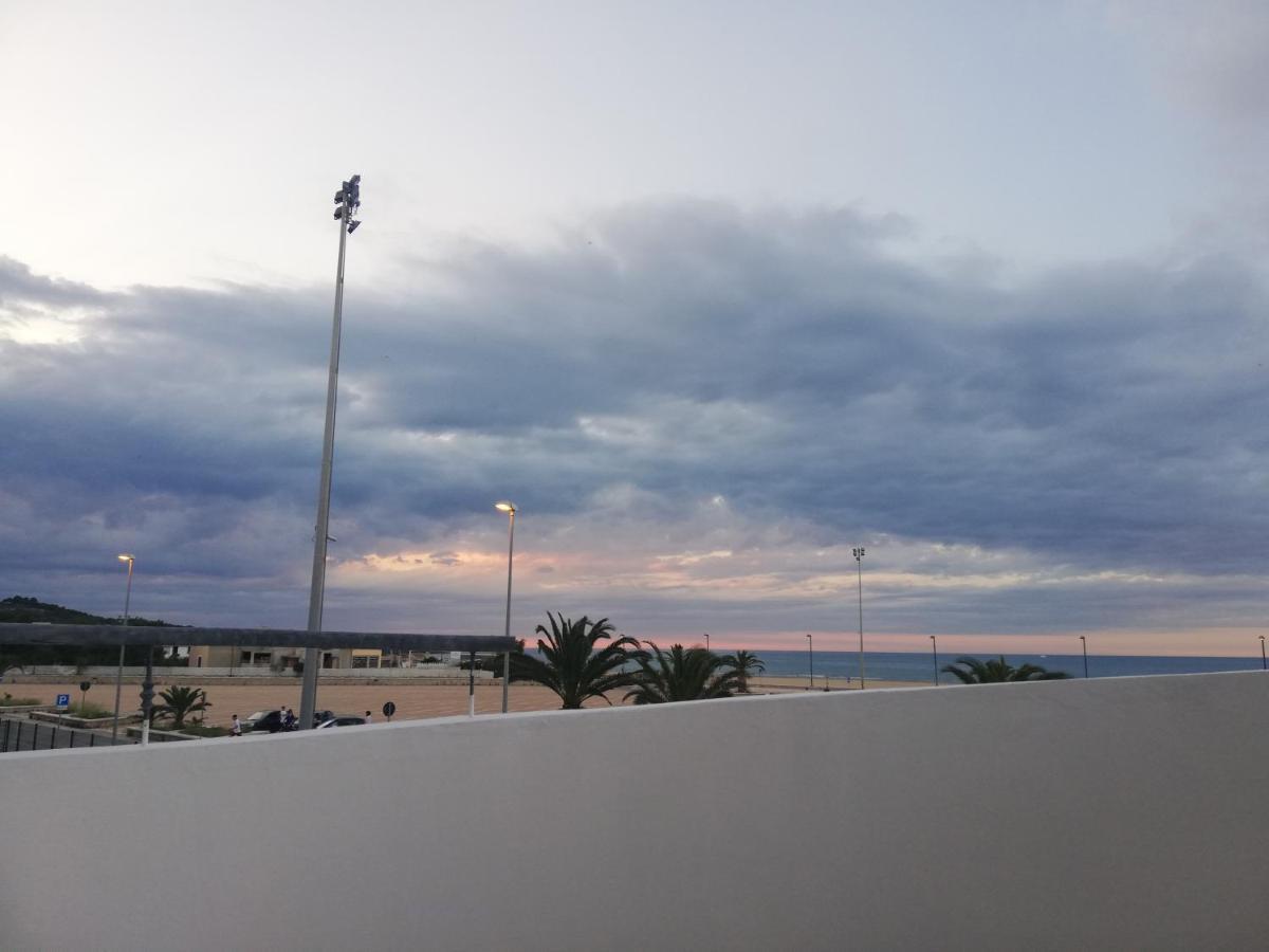 B&B Palazzo Manfredi Vieste, Fronte Mare Con Parcheggio Εξωτερικό φωτογραφία