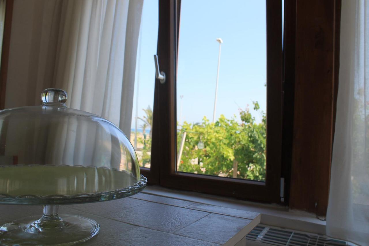 B&B Palazzo Manfredi Vieste, Fronte Mare Con Parcheggio Εξωτερικό φωτογραφία