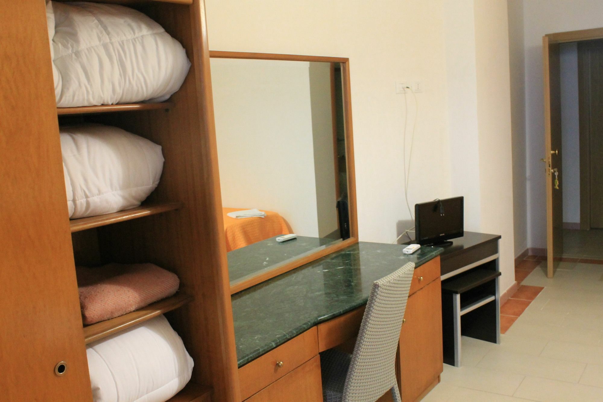 B&B Palazzo Manfredi Vieste, Fronte Mare Con Parcheggio Εξωτερικό φωτογραφία