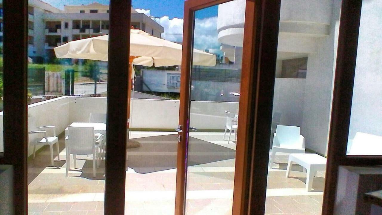 B&B Palazzo Manfredi Vieste, Fronte Mare Con Parcheggio Εξωτερικό φωτογραφία