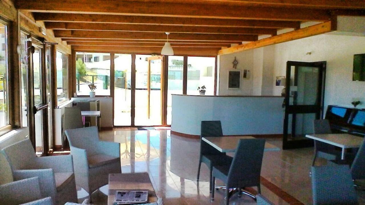 B&B Palazzo Manfredi Vieste, Fronte Mare Con Parcheggio Εξωτερικό φωτογραφία