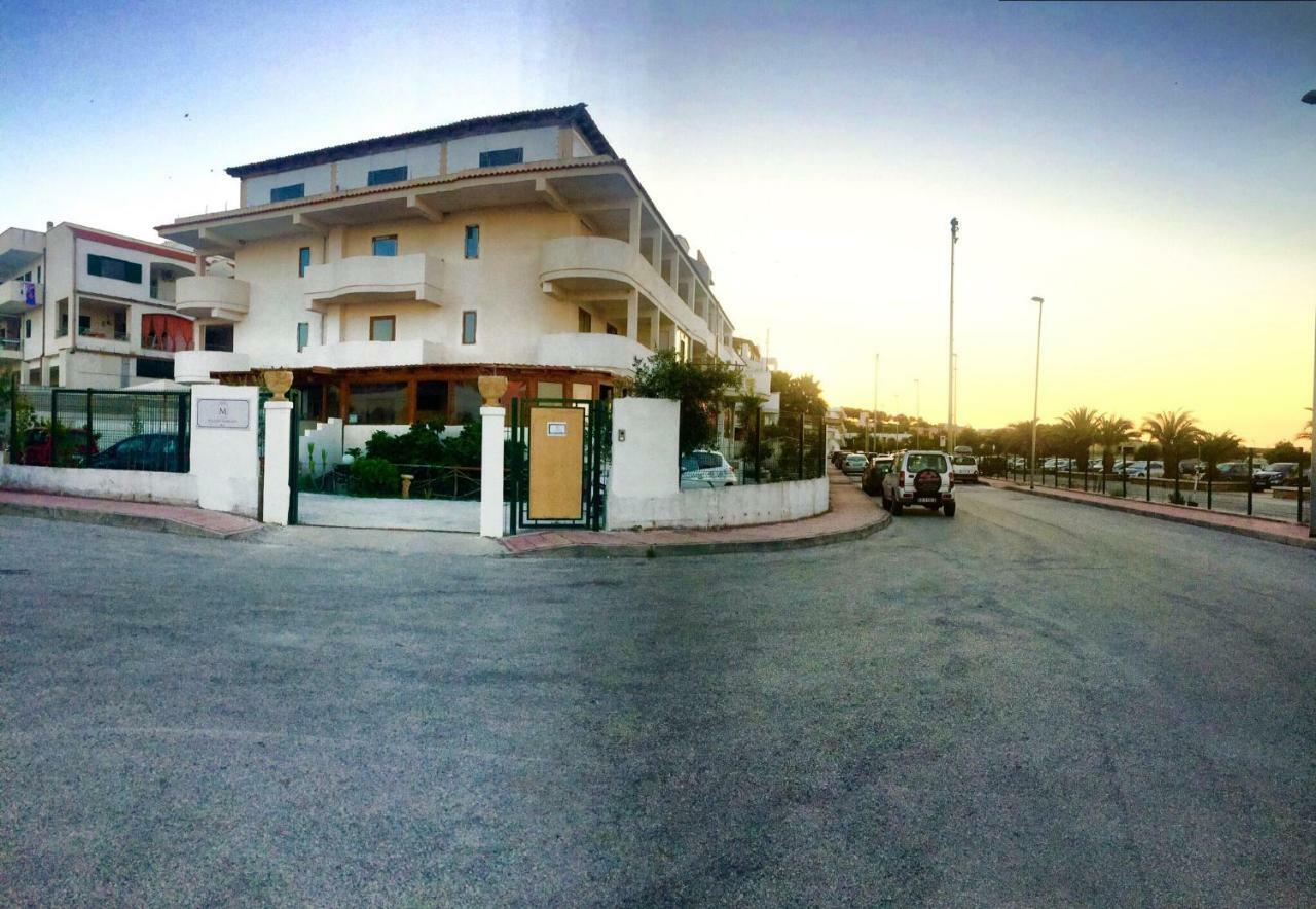B&B Palazzo Manfredi Vieste, Fronte Mare Con Parcheggio Εξωτερικό φωτογραφία
