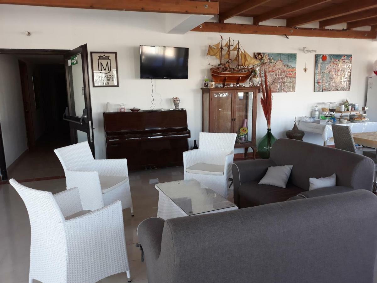 B&B Palazzo Manfredi Vieste, Fronte Mare Con Parcheggio Εξωτερικό φωτογραφία